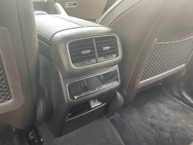 D柴油版GLS最新价格90来万起售AG真人网24款奔驰GLS350(图2)